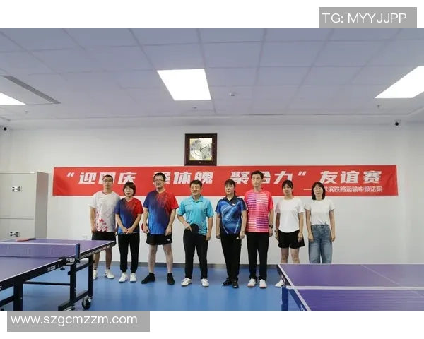 杭州羽毛球队实力解析:聚焦技术与团队协作的完美结合 杭州羽毛球队实力解析:聚焦技术与团队协作的完美结合