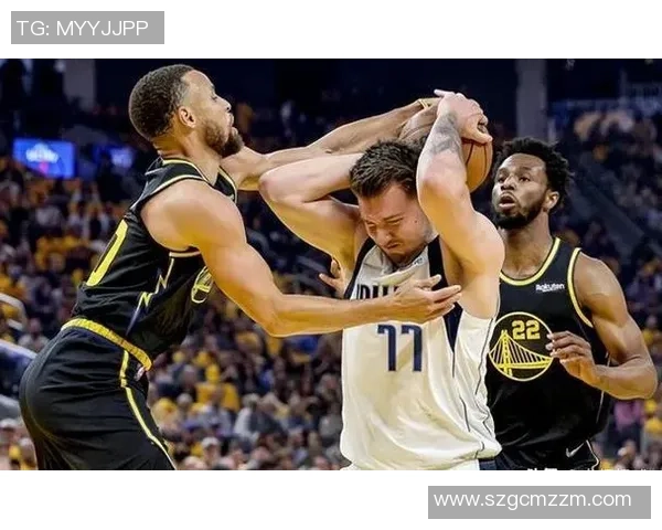 西安排球队逆袭之路揭秘:从低谷到巅峰的辉煌历程与背后故事 西安排球队逆袭之路揭秘:从低谷到巅峰的辉煌历程与背后故事